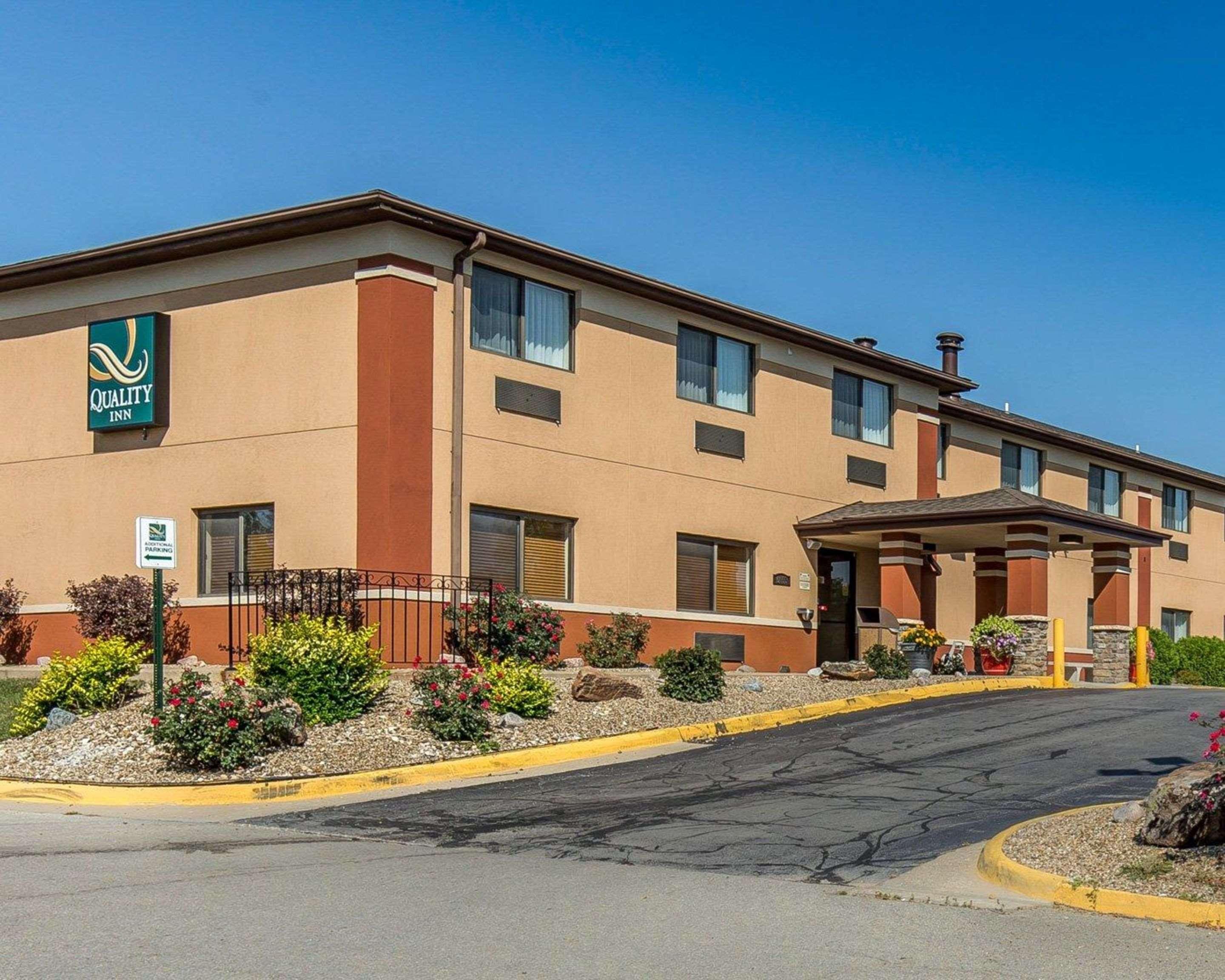 Inn Quality At Collins Road - 3*