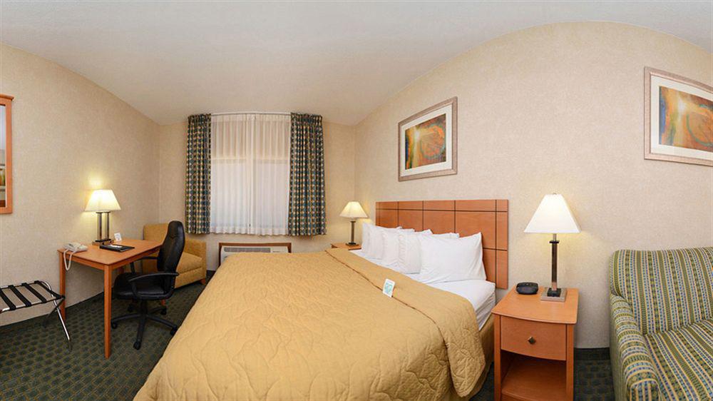 Inn Quality At Collins Road -